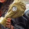 Златен противогаз за Бояджийска от граждани срещу горенето на отпадъци в София