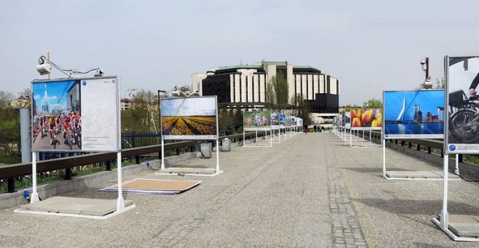 Изложба представя ”Нидерландия на велосипед”