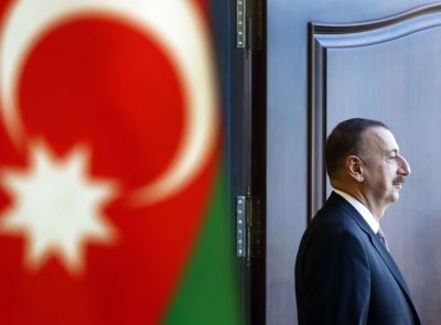 Азeрбайджан на „референдум” за неограничена президентска власт
