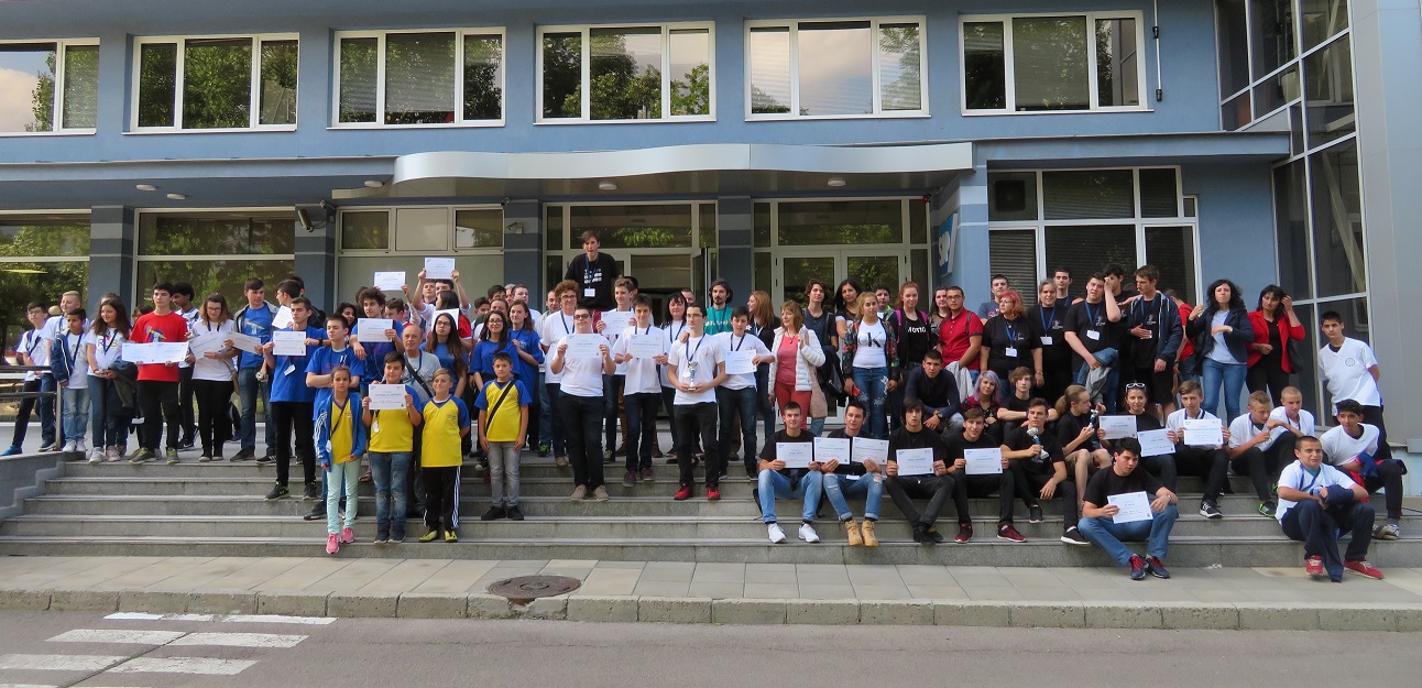 Регионалните състезания по роботика в София събраха над 200 ученици от цялата страна