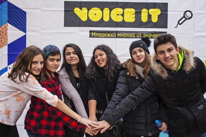 Младежки форум Voice It: Решаваме с децата