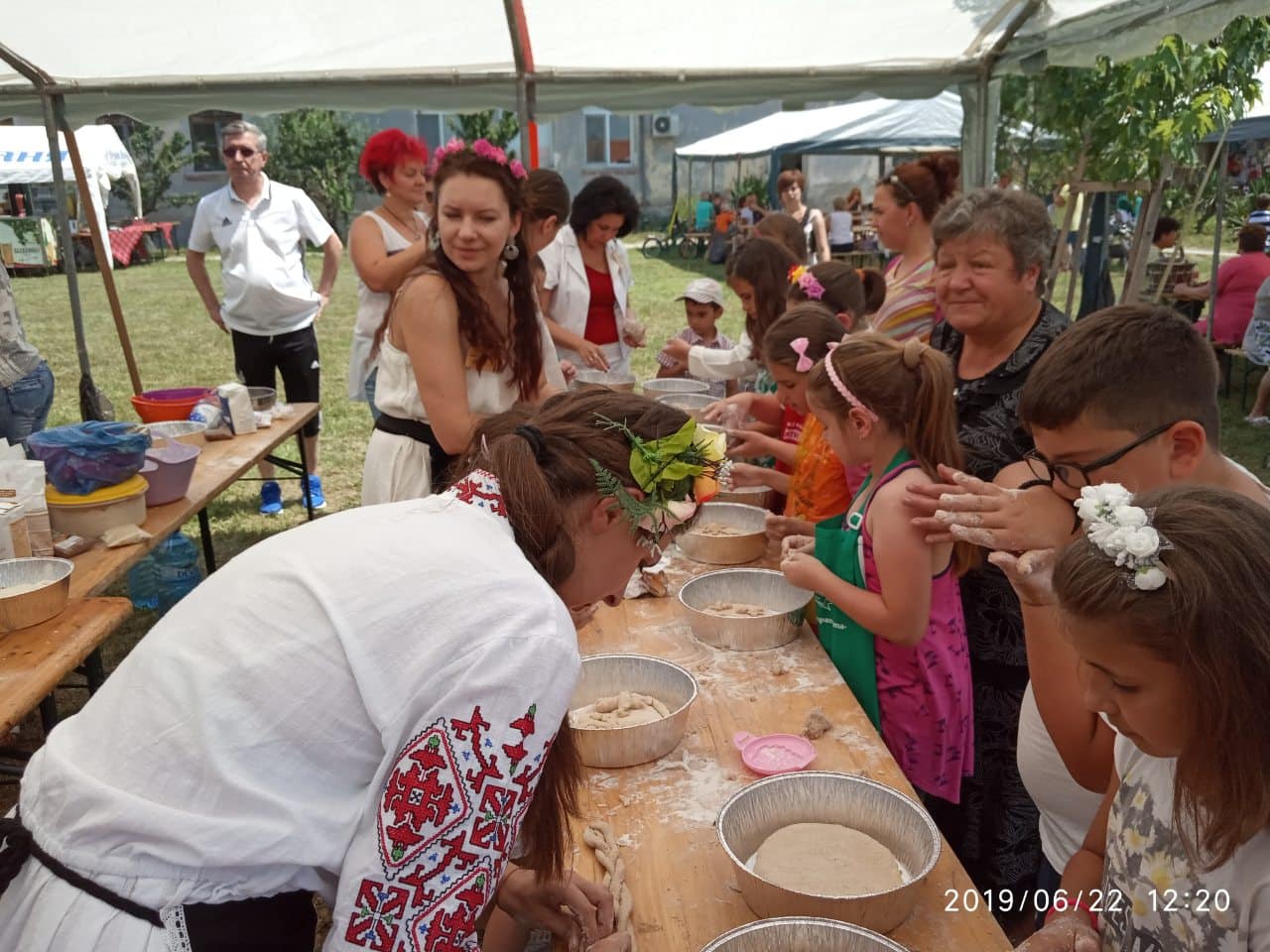 Фестивал на обредните хлябове и пити - месим, за да се смесим и забавляваме в село Куртово, Карловско