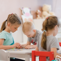 Детски център „Усмивки за Украйна“ става Център за детско развитие „Усмивки“
