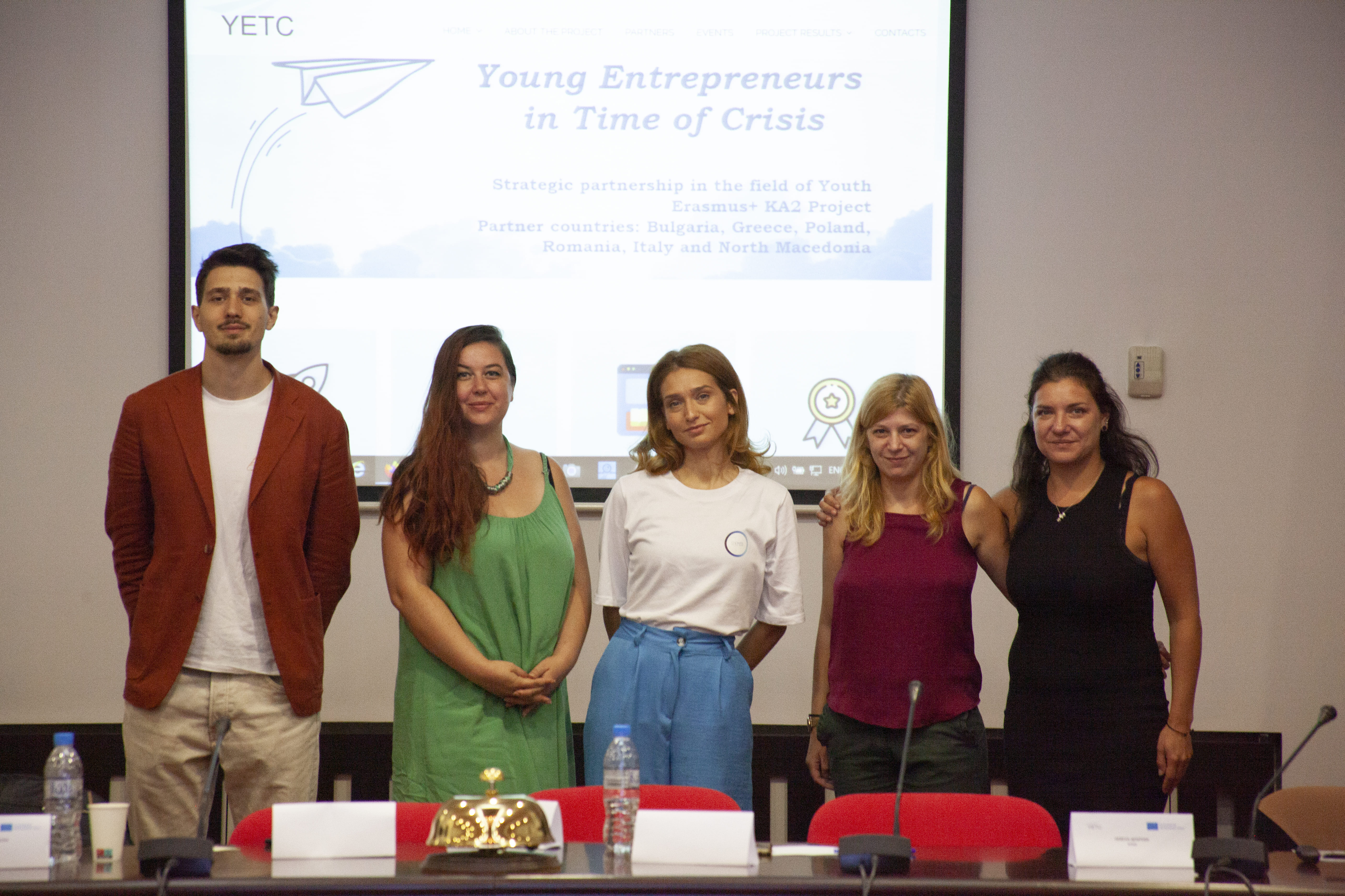 Успешно провеждане на Конференцията по младежко предприемачество, бележеща финала на проекта „Млади предприемачи по време на