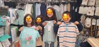 Децата от ЦНСТ „Слънце“ пазаруват по свой вкус новите си дрехи