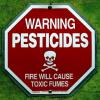 Министърът на околната среда използва извънредното положение, за да прокара опасно и спорно изгаряне на пестициди