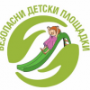 Майката на детската площадка